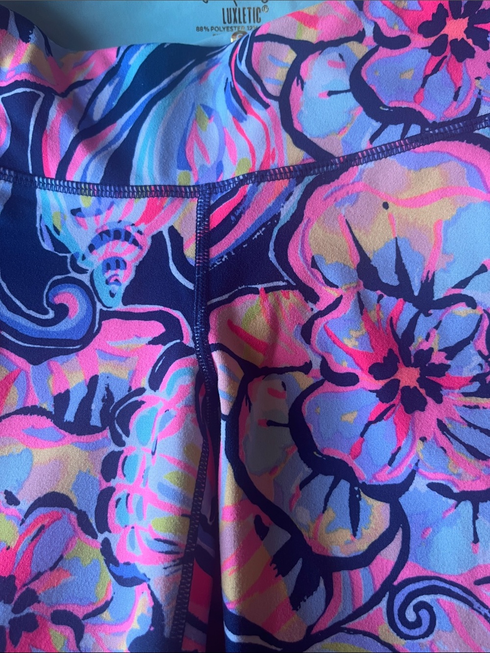 Lilly Pulitzer Marla Leggings — Pink & Blue Boho Print SIZE small - Picture 6 of 9